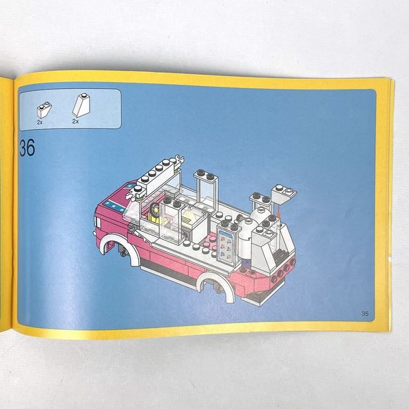 Lego Movie 70804 Ice Cream Machine Complete 2 in 1 Set w/ Figures Manuals & Box - Picture 8 of 16